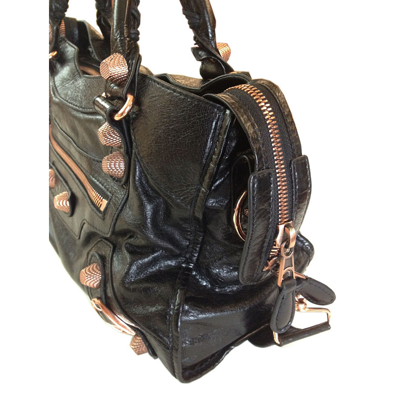 balenciga巴黎世家 玫瑰金钉黑色机车包